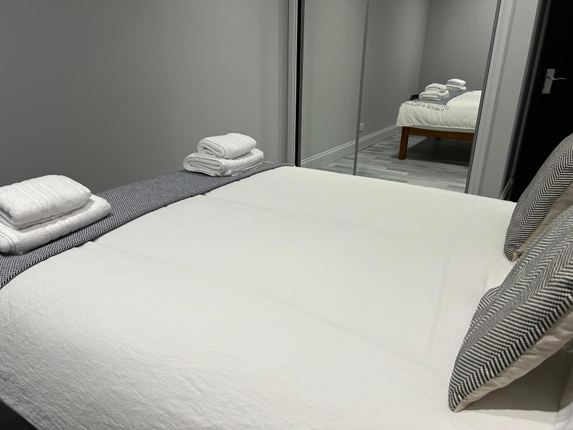 Homes With Lto 2 Bed Apartment